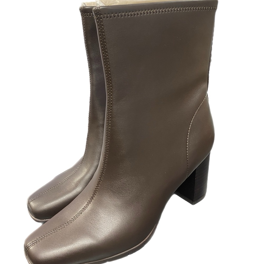 NWT/NIB Aerosoles Elegant Brown Leather Mid Boots Size 9M